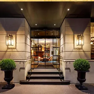 4* Hotel Opera