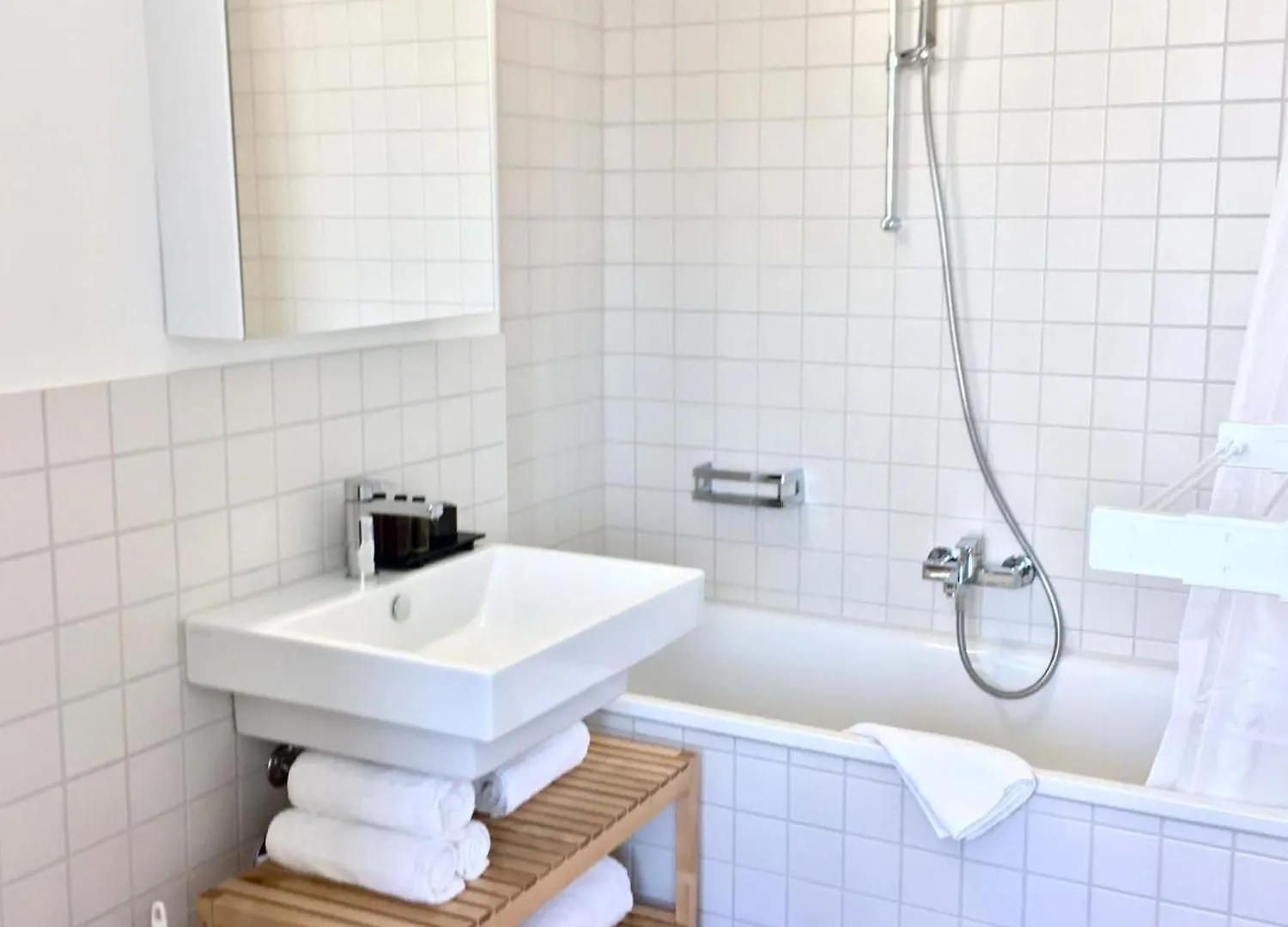Viadukt Homestay Zurich 0*,